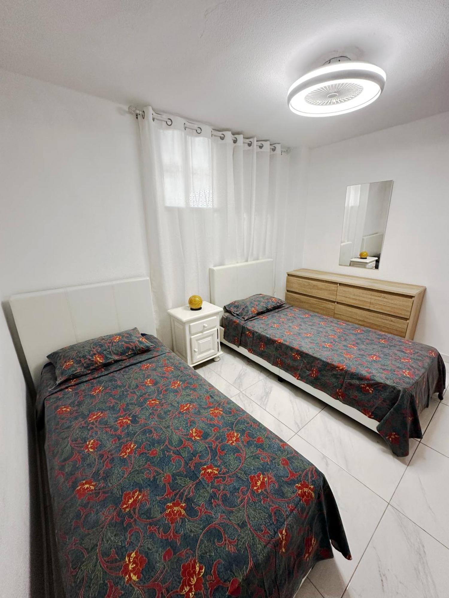 Classbnb - 3 Apartments 50M From The Las Americas Promenade Arona  Buitenkant foto